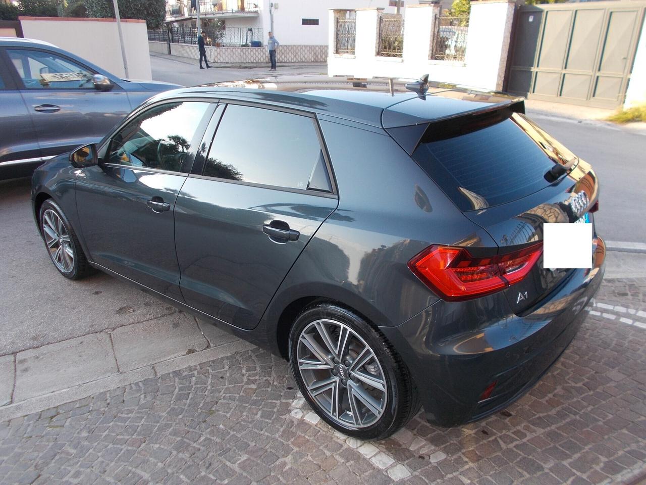 Audi A1 SPB 30 TFSI Identity Black