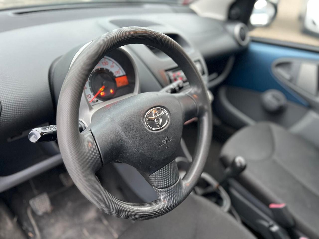 Toyota Aygo 1.0 12V VVT-i 5 porte