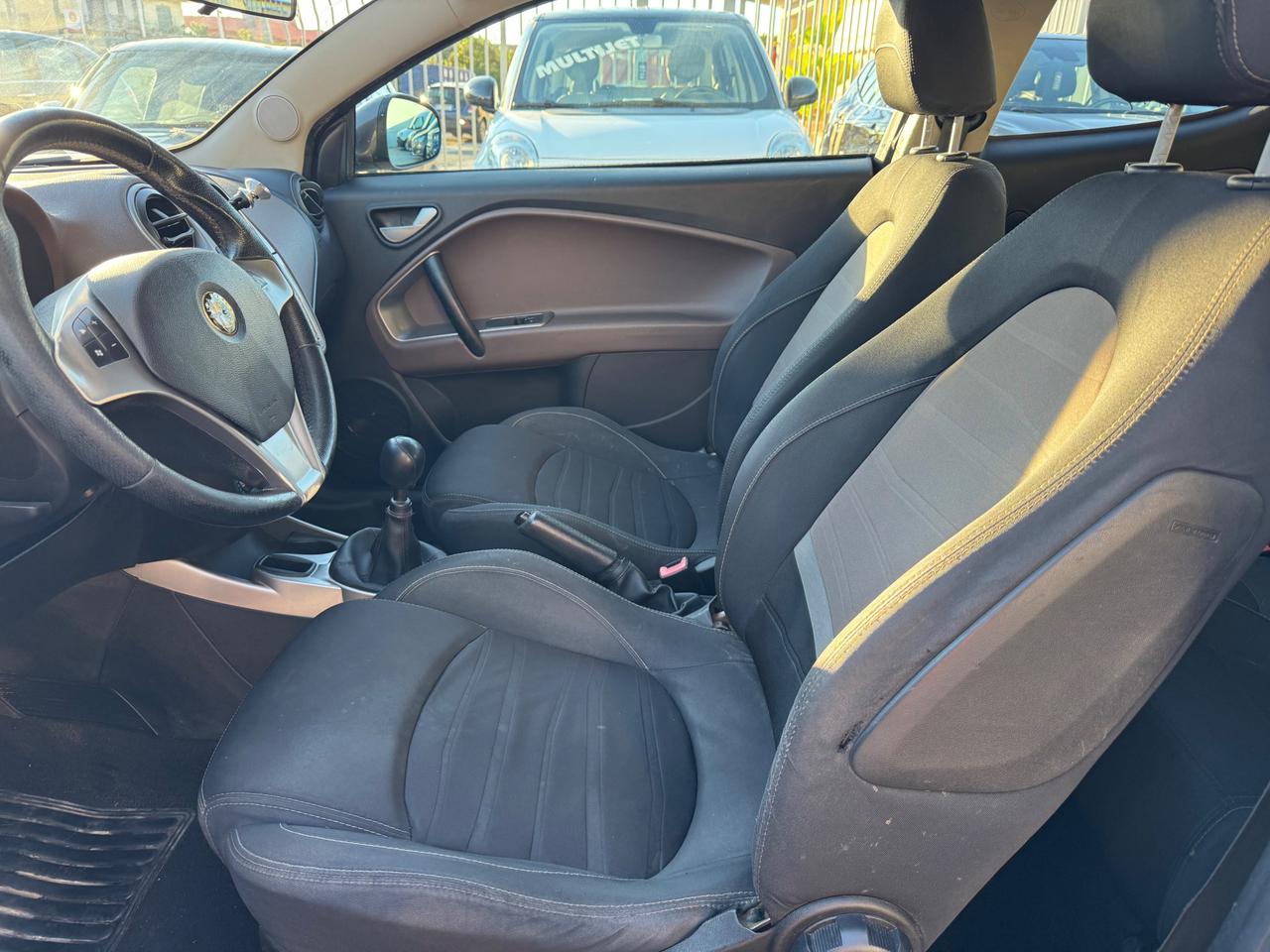 Alfa Romeo MiTo 1.4 Distinctive s&s 78cv