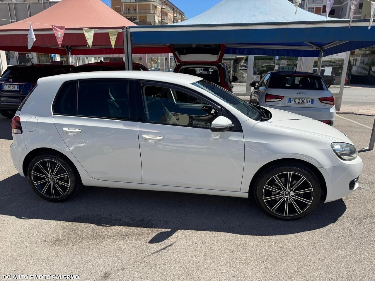 Volkswagen Golf 1.6 Diesel 105CV.Automatic.o.2012