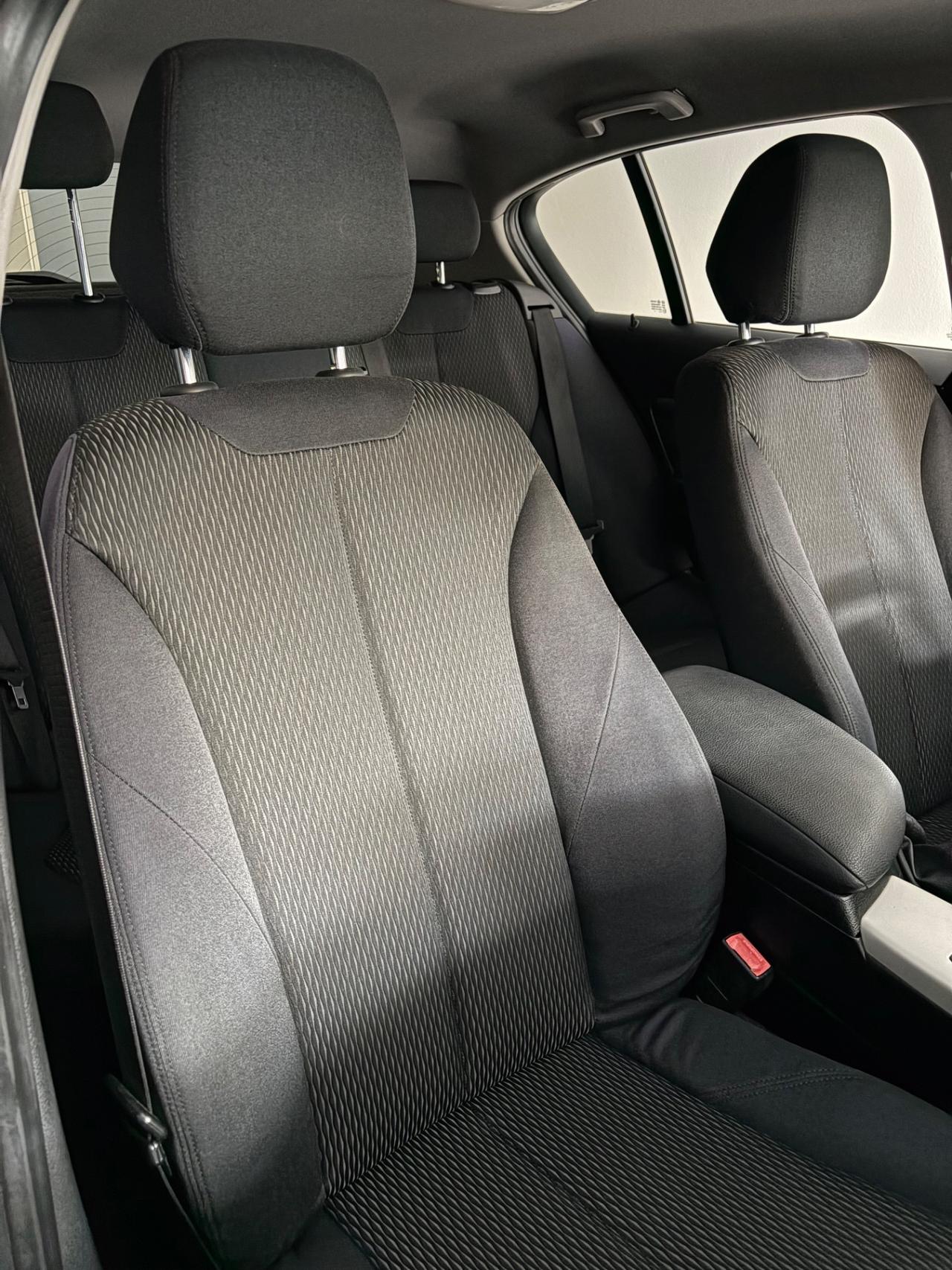Bmw 118D catena appena fatta NEOPATENTATI
