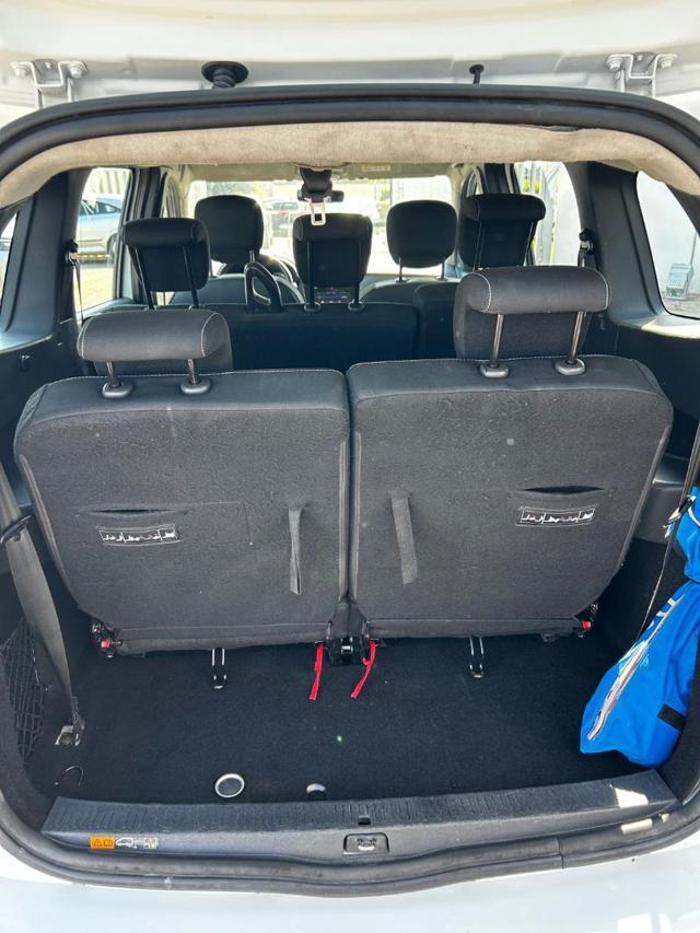 DACIA Lodgy Stepway 1.5 Blue dCi 8V 115CV 7 posti