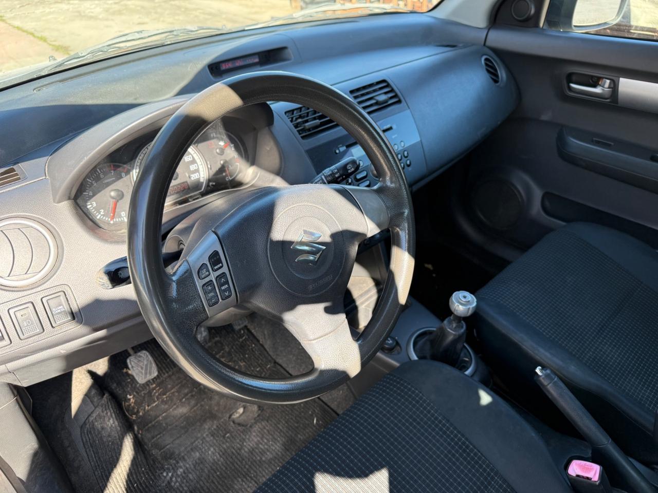 Suzuki Swift 1.3 3p. GL