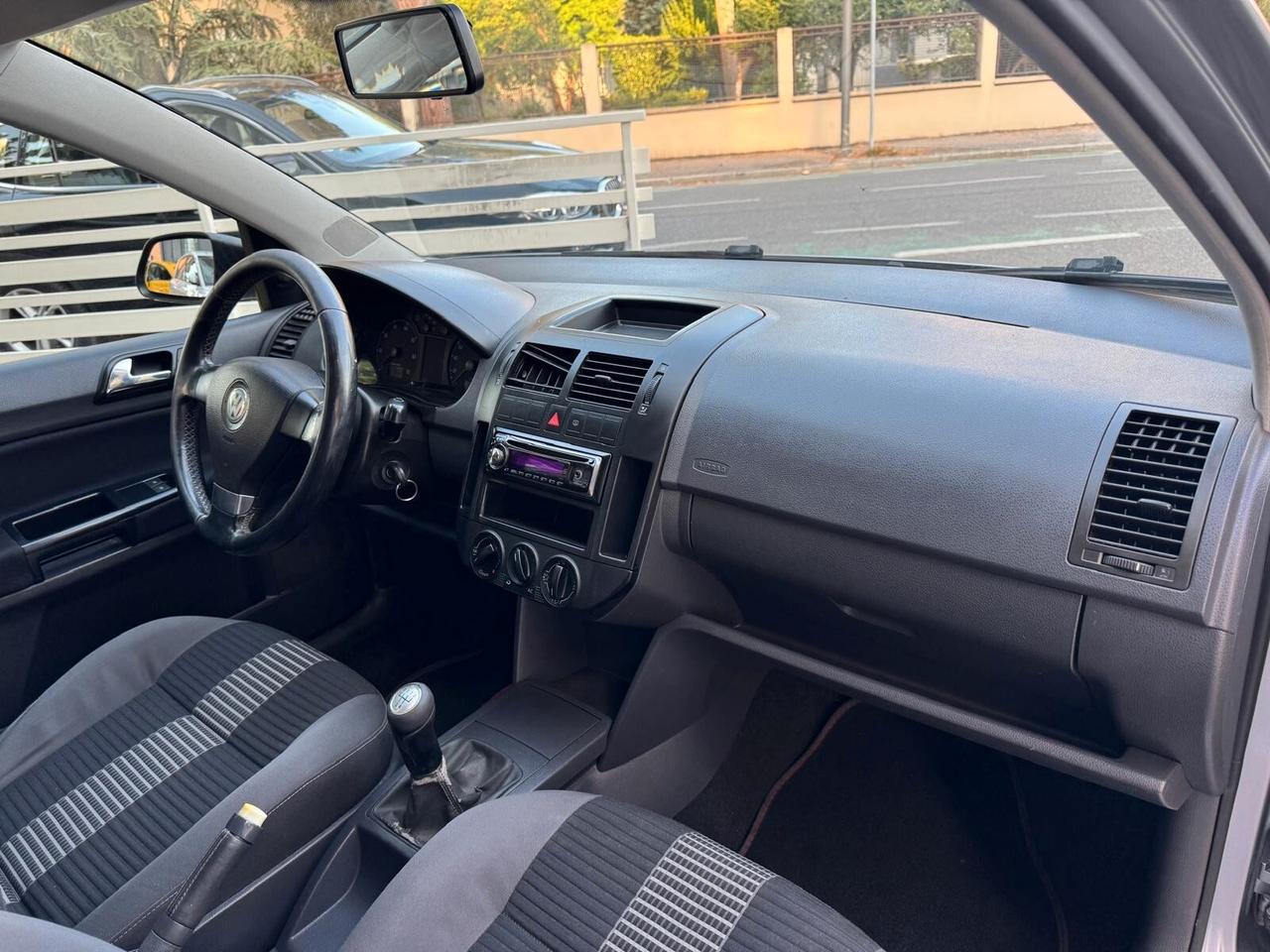VW POLO 1.2/60CV 5p. UNITED NEOPATENTATI