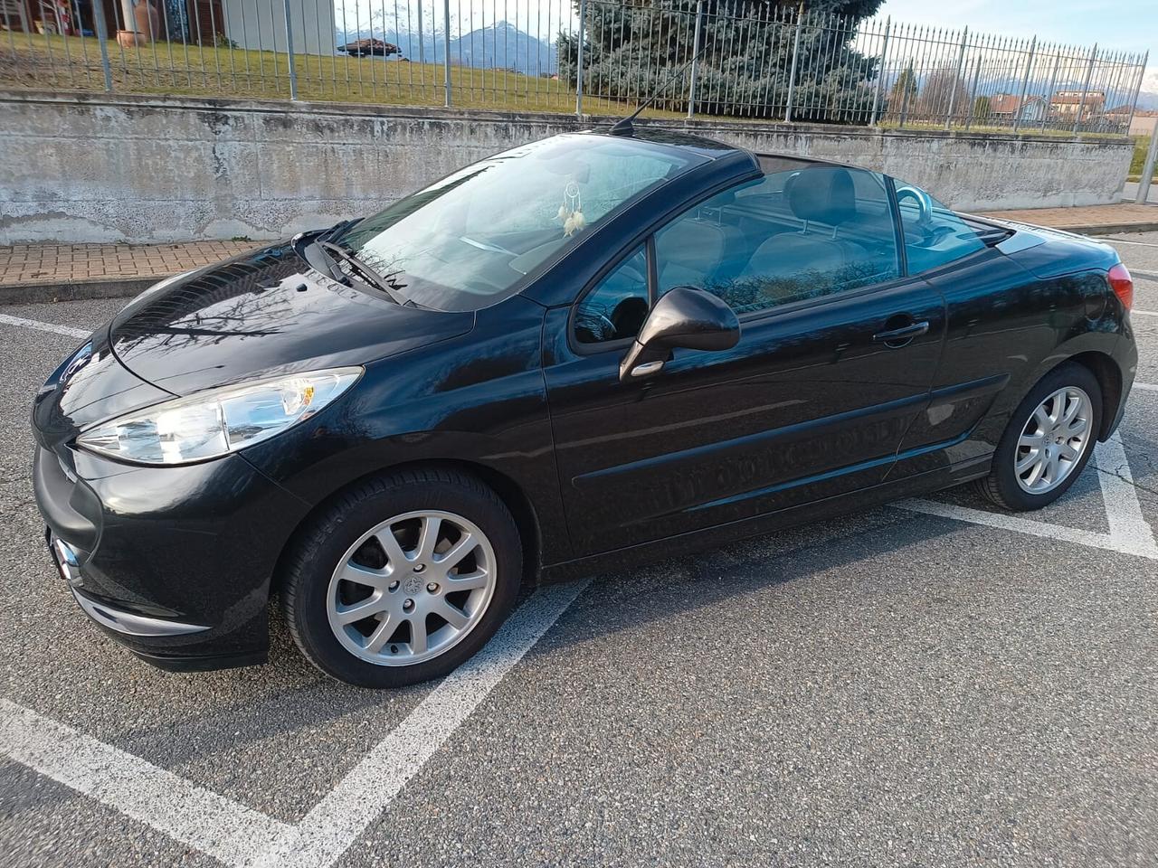 Peugeot 207 CC CambioAut.61900Km