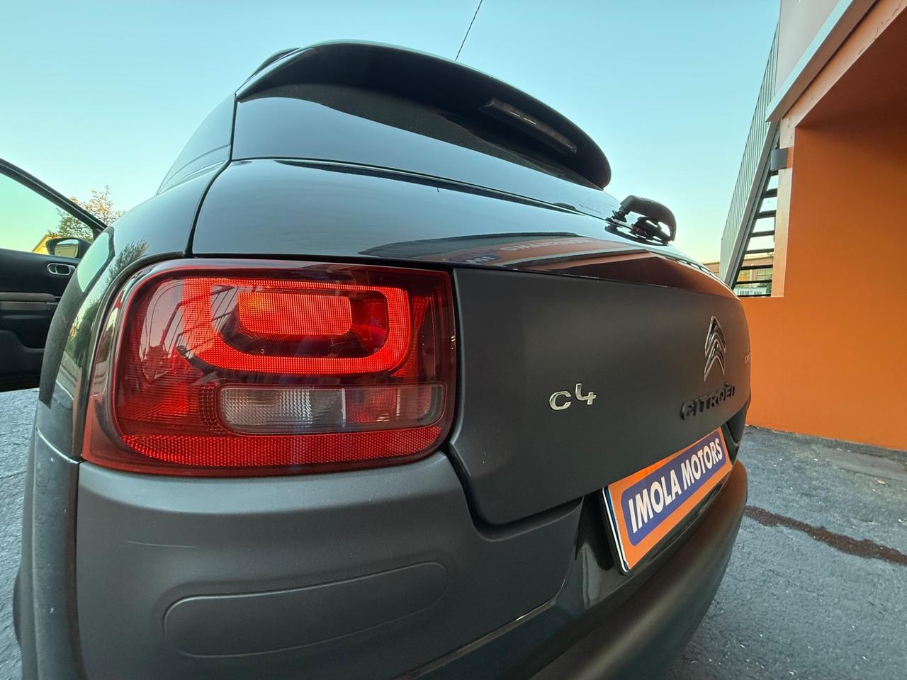 Citroen C4 Cactus BlueHDi 100 S&S ETG6 Shine