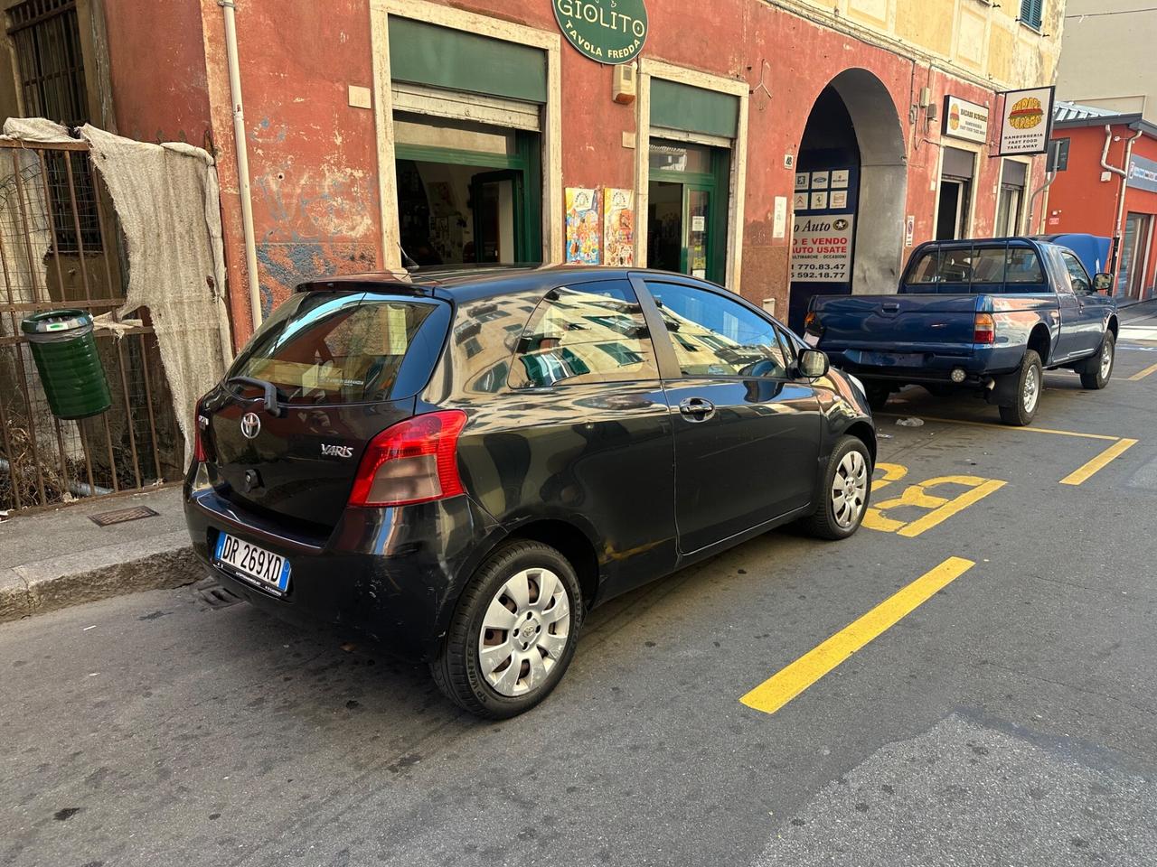 Toyota Yaris 1.0 3 porte Sol