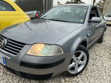 Volkswagen Passat 1.9TDI130CV Highline2005