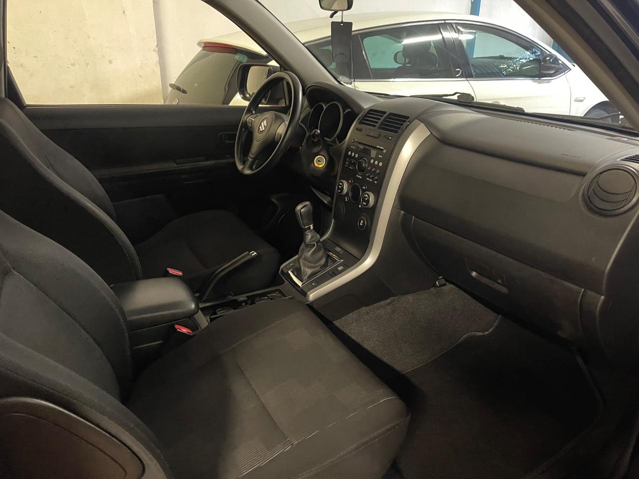 Suzuki Grand Vitara 1.6 3 porte Evolution