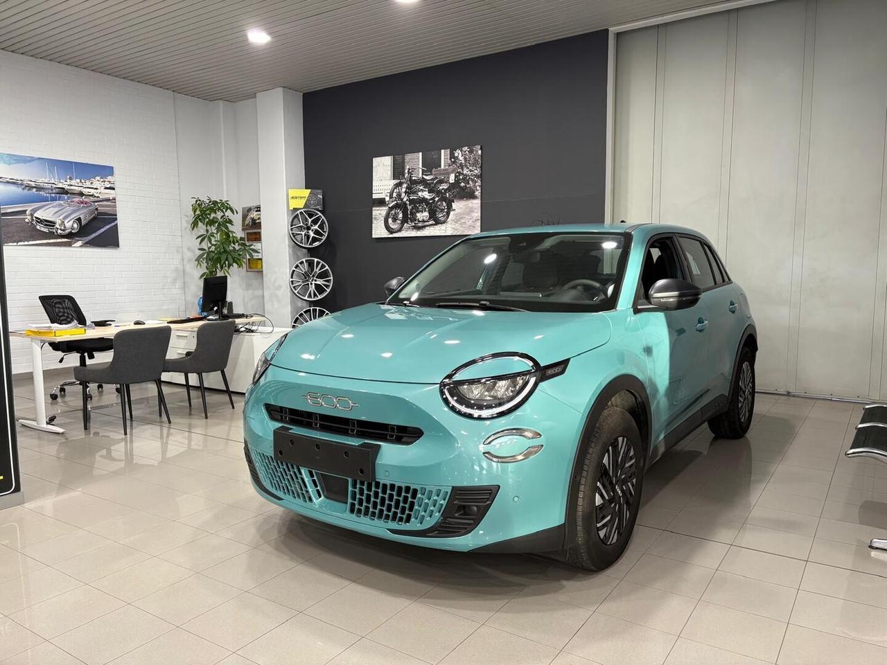 Fiat 600 1.2 hybrid 110cv auto