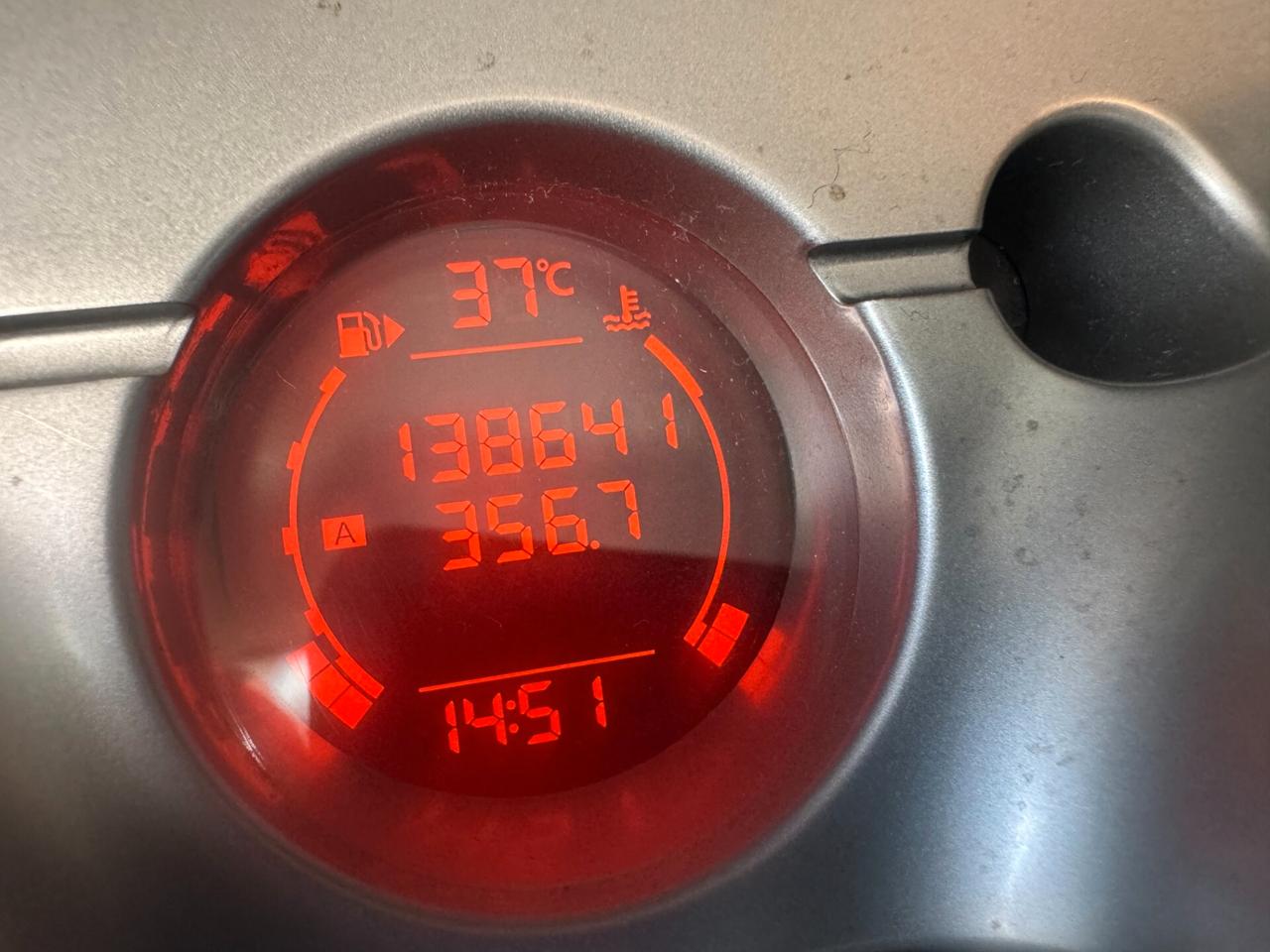Nissan Qashqai 1.5 dCi Visia KM CERTIFICATI GARANZIA 12 MESI