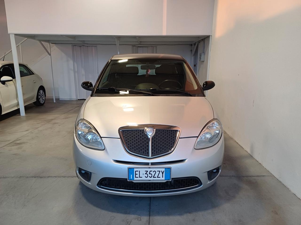 Lancia Ypsilon 1.3 MJT 90 CV 135milaKm