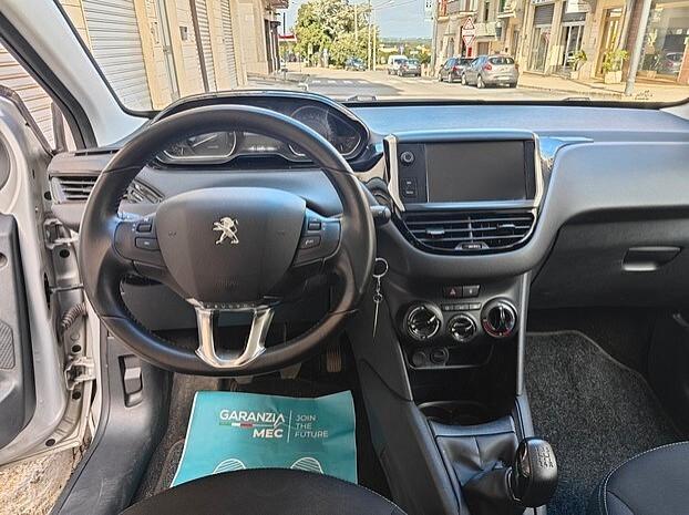 PEUGEOT 208 1.2 5 porte *MOTORE NUOVO* - 11/2018