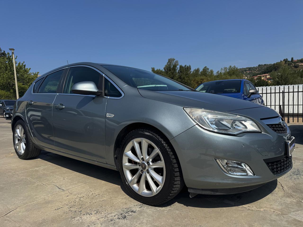 Opel Astra 1.7 CDTI 110CV 5 porte Cosmo