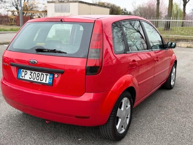 Ford Fiesta 1.2 16V 5p. euro 4 ok neopatentati