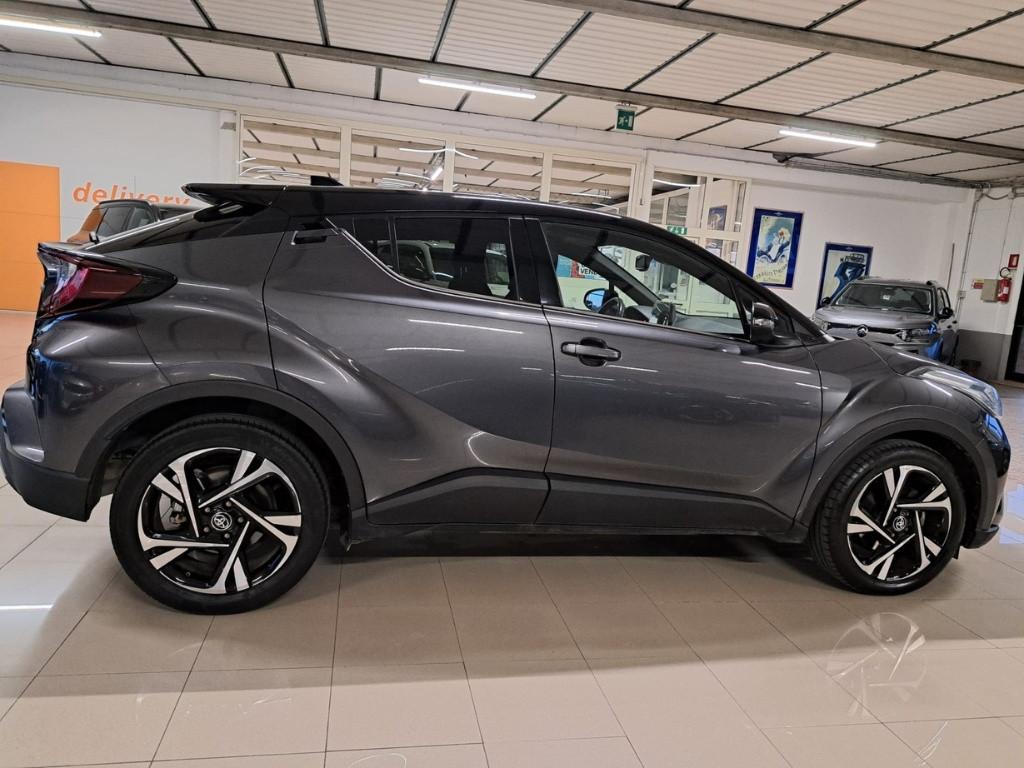 TOYOTA C-HR (2016-2023) - C-HR 2.0 Hybrid E-CVT Trend