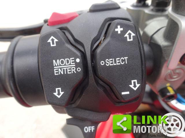 DUCATI Streetfighter V4 S APPENA TAGLIANDATA