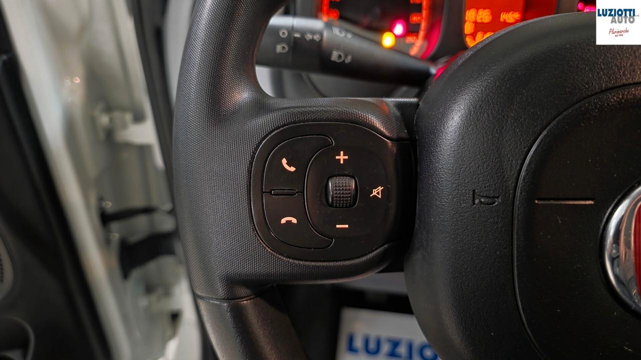 Fiat Panda CITY CROSS 1.0 HYBRID