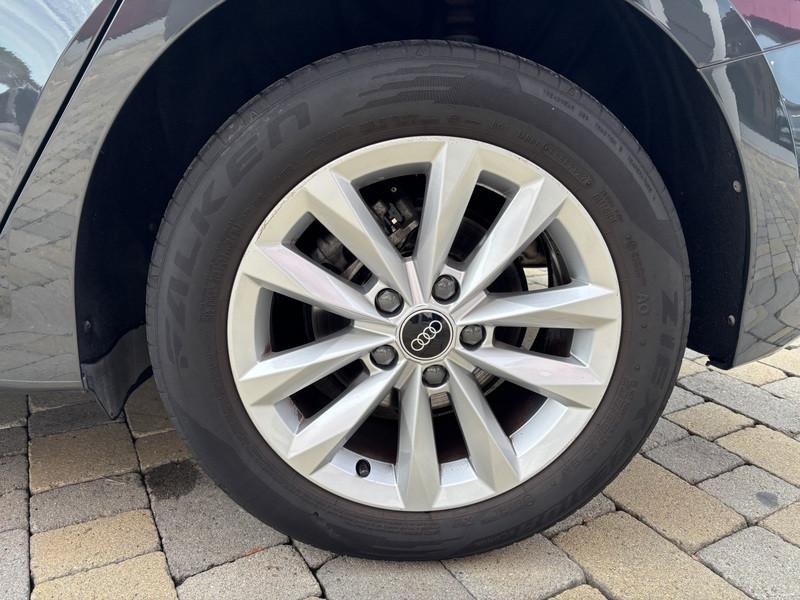 Audi A3 Sportback 30 2.0 tdi Business LED-NAVI-16"