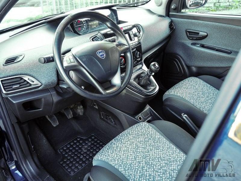 Lancia Ypsilon 1.2 69 CV 5 p. S&S Elefantino Blu UNIPROPR.-24 MESI DI GARANZIA