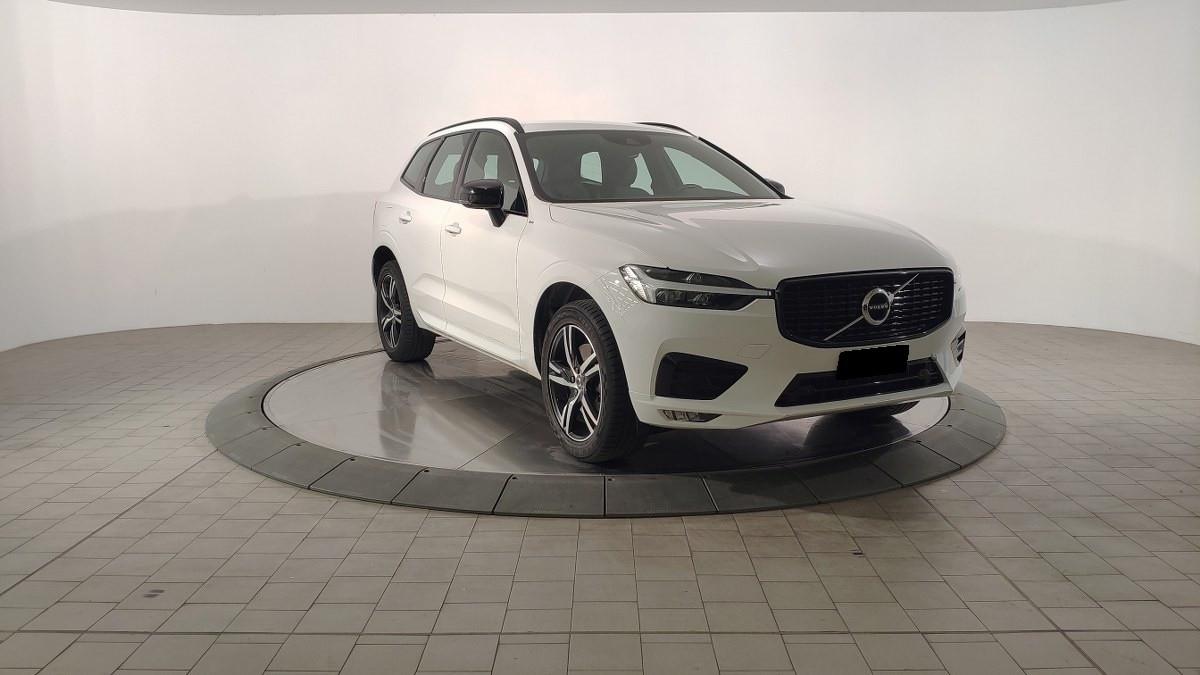 VOLVO Xc60 B5 Mild Hybrid (D) Awd Geartronic R-Design