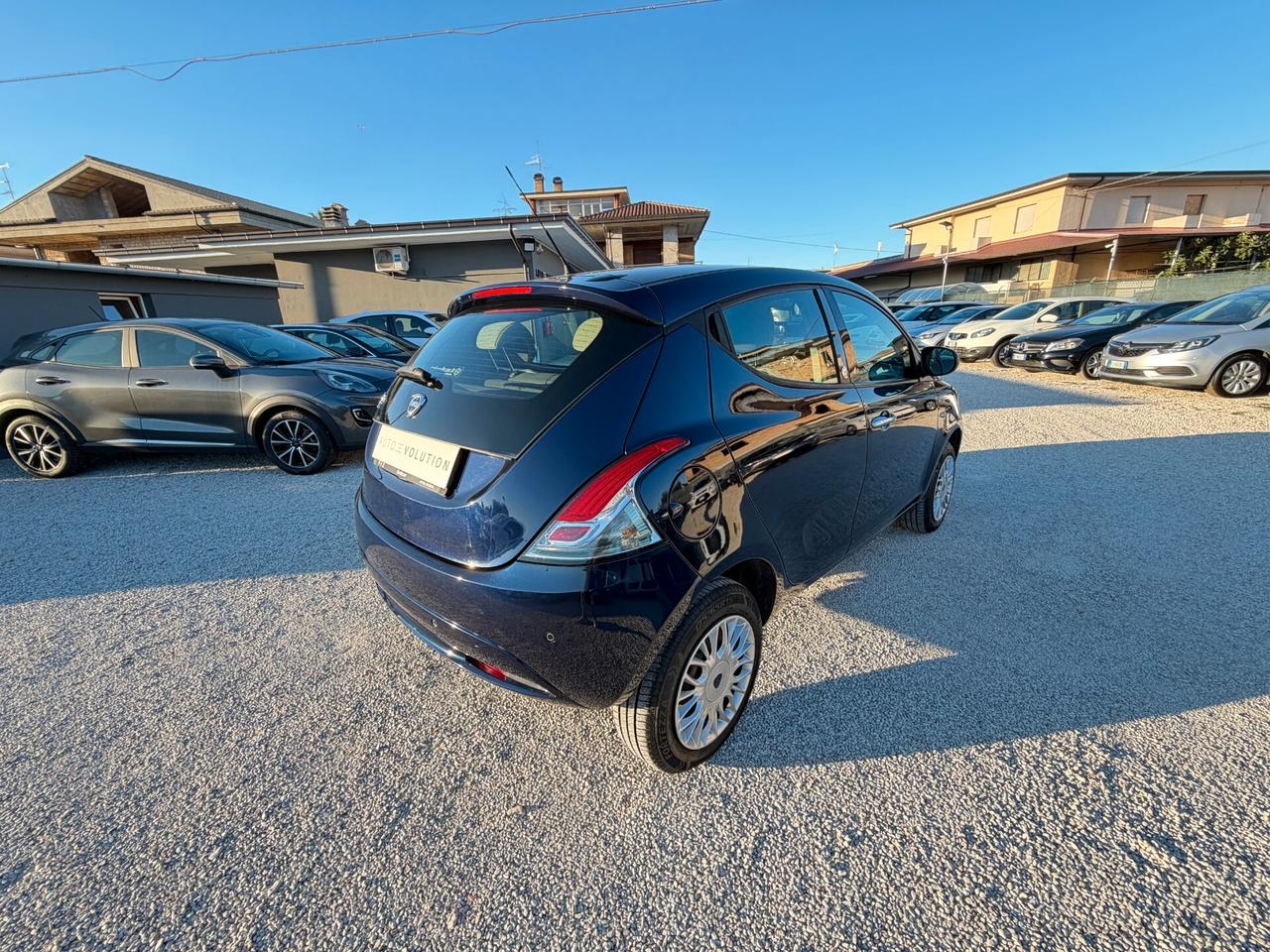 Lancia Ypsilon 0.9 TwinAir 85 CV 5 p Metano Ecochic 141.286 km