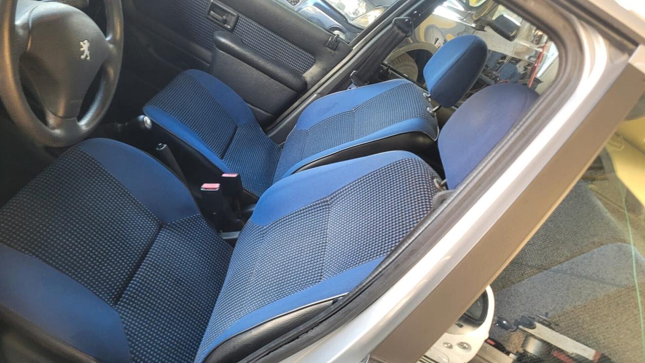 Peugeot 106 954i cat 5 porte Open