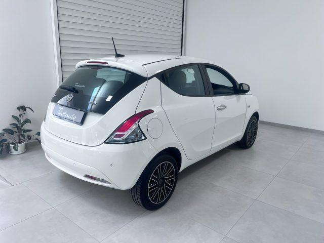 LANCIA Ypsilon 1.0 FireFly 5 porte S&S Hybrid Gold