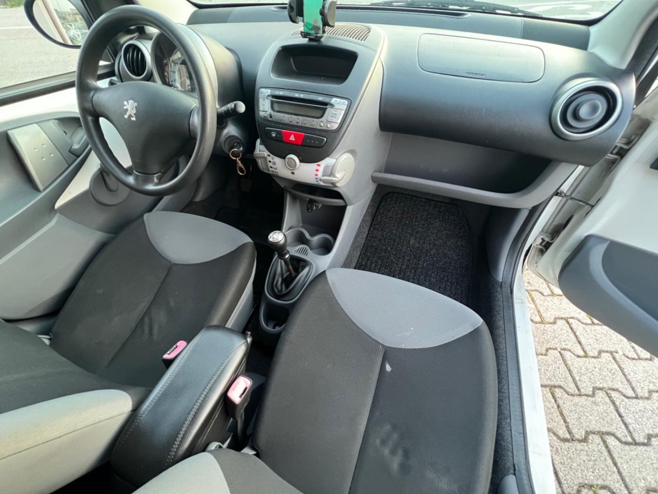 Peugeot 107 1.0 68CV 5p. Desir ok Neopatentati