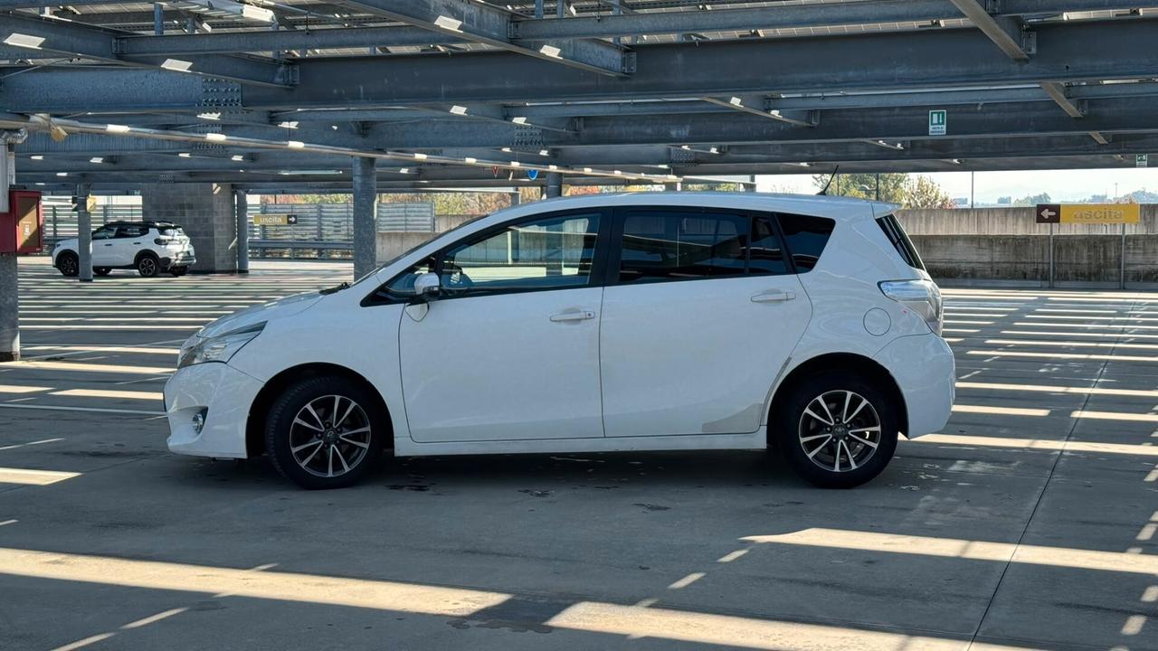 Toyota Verso 1.6 D-4D Style 7 posti