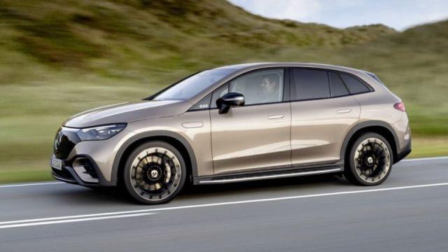 MERCEDES-BENZ EQE 43 4MATIC AMG Line Premium Extra