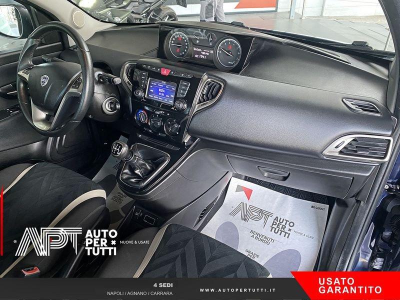 Lancia Ypsilon Ypsilon 1.2 Gold 69cv