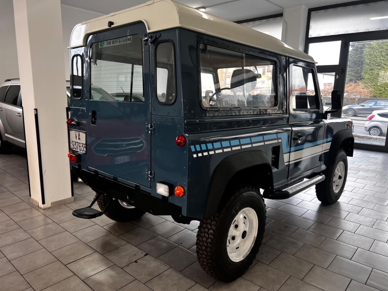 Land Rover Defender 90 diesel Hard-top