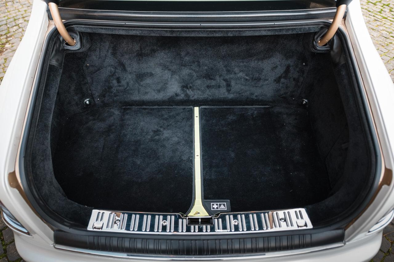 Rolls Royce Phantom 6.7