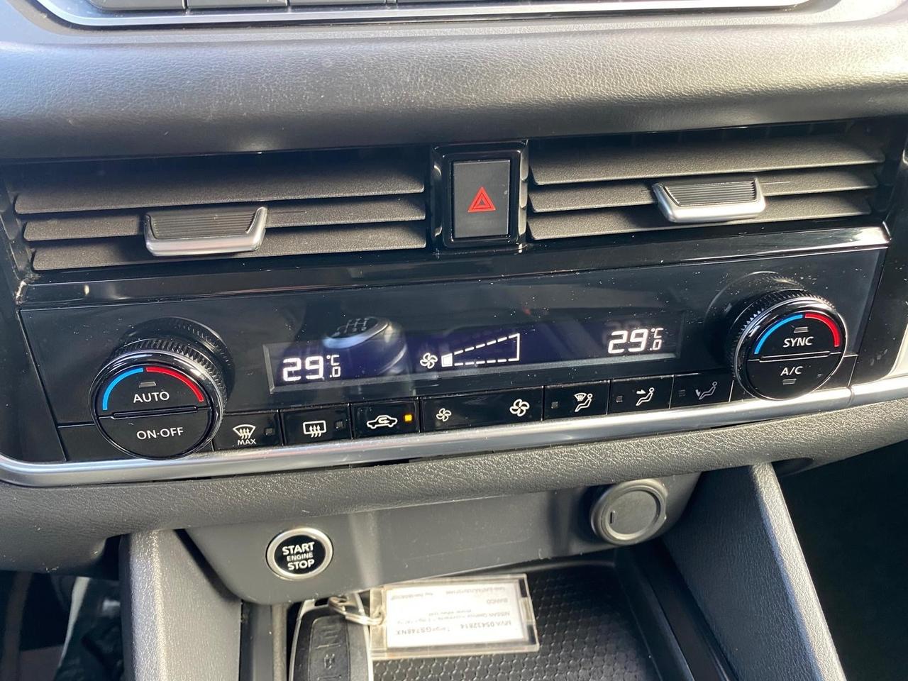 Nissan Qashqai MHEV 140 CV Tekna