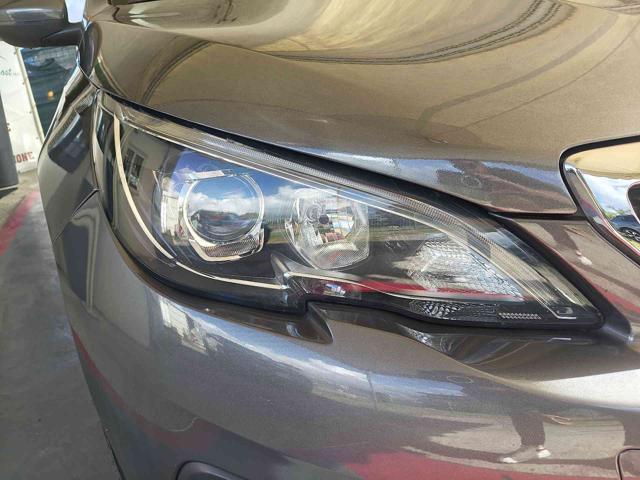 PEUGEOT 308 BlueHDi 130 S&S SW Allure
