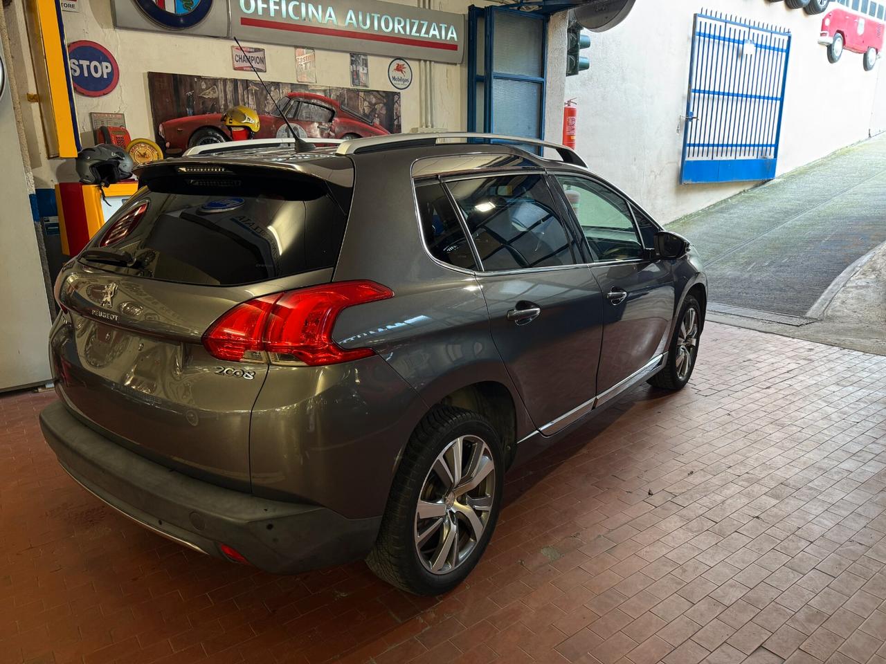 Peugeot 2008 PureTech Turbo 130 S&S Allure