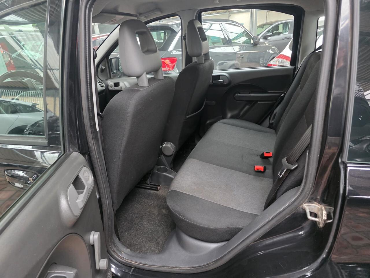 Fiat Panda 1.3 MJT 16V DPF 4x4 Climbing