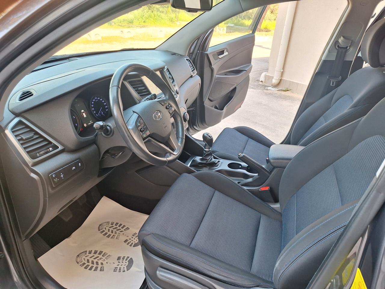 Hyundai Tucson 1.7 crdi X POSSIBLE NAVI CAMERA 2018