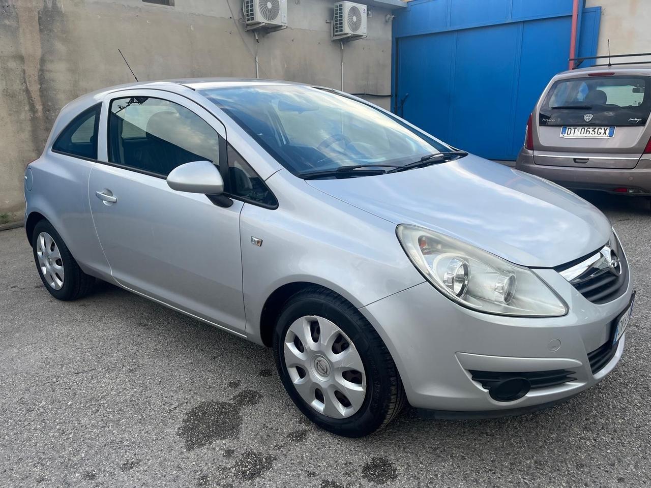 Opel corsa 3P-1.2 benz-km 127000-2009
