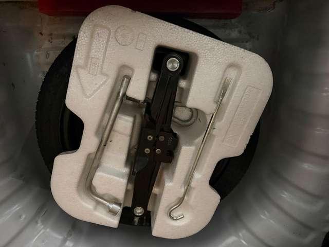 Nissan Micra Benzina euro 5 Neopatentati