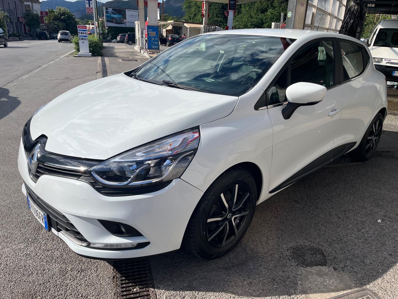 RENAULT CLIO FINE 2018 FULL OPTIONAL A.F.F.A.R.E