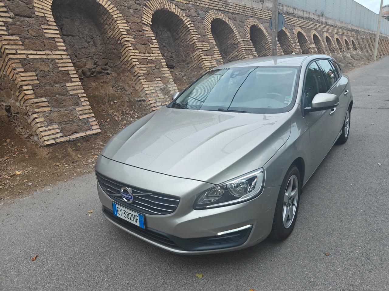 Volvo V60 D3 Momentum