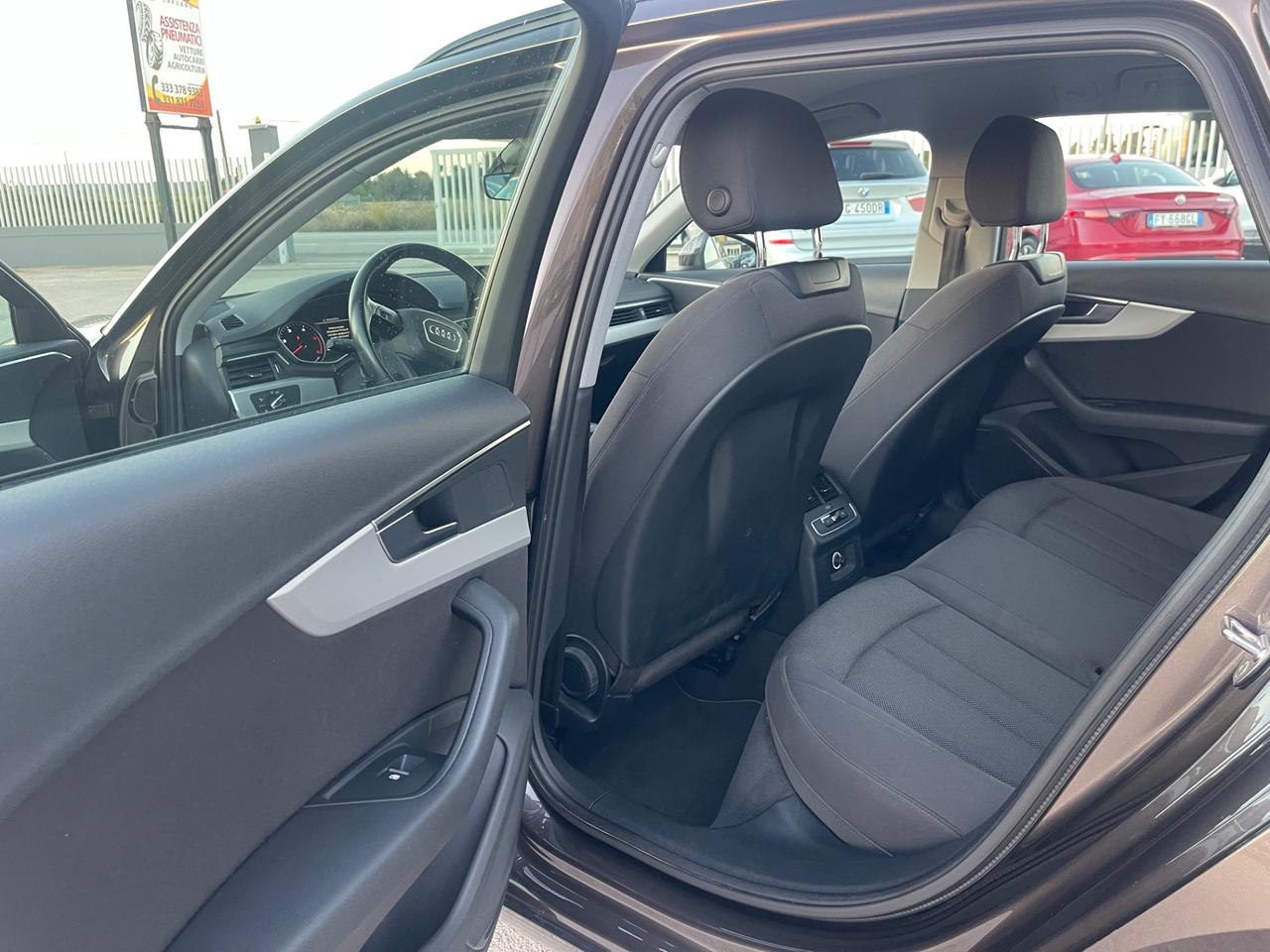 AUDI A4 35 2.0 TDI 150CV AUT AVANT FULL LED MY19