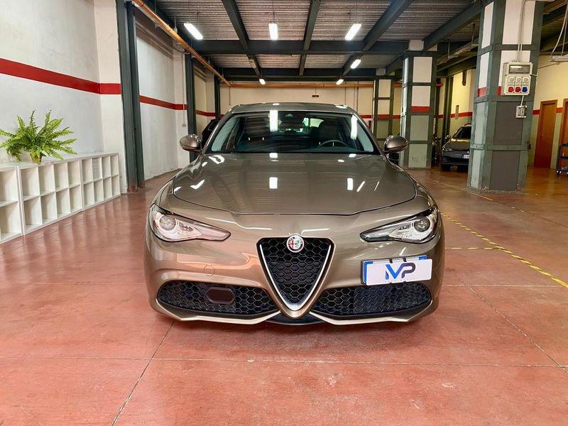 Alfa Romeo Giulia 2.2 Turbodiesel 210 CV AT8 AWD Q4 Veloce