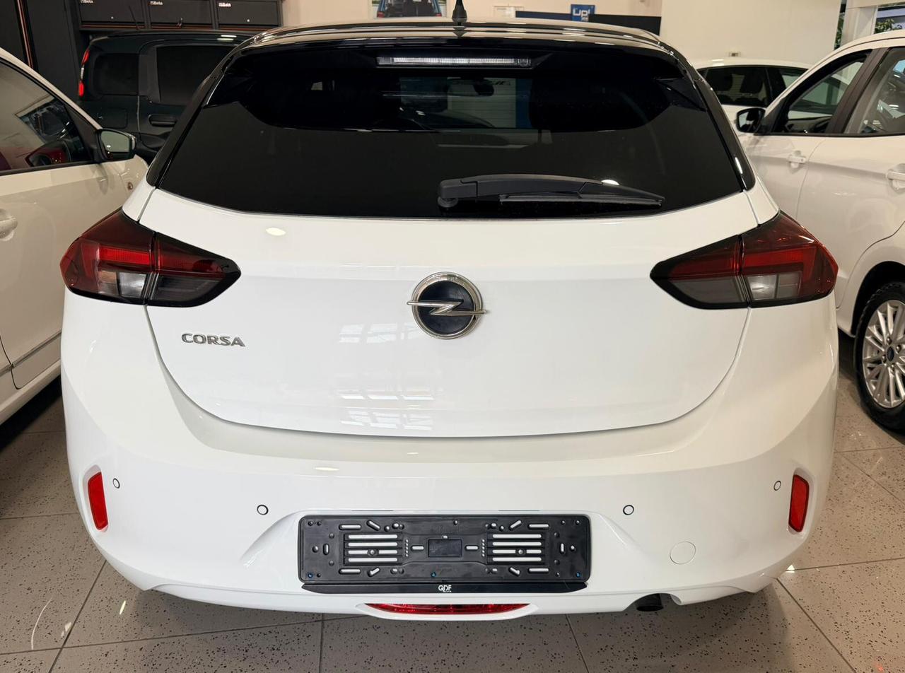 OPEL CORSA 1.2 B DESIGN & TECH