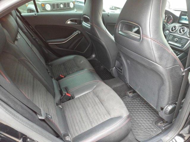 MERCEDES-BENZ A 180 d Premium