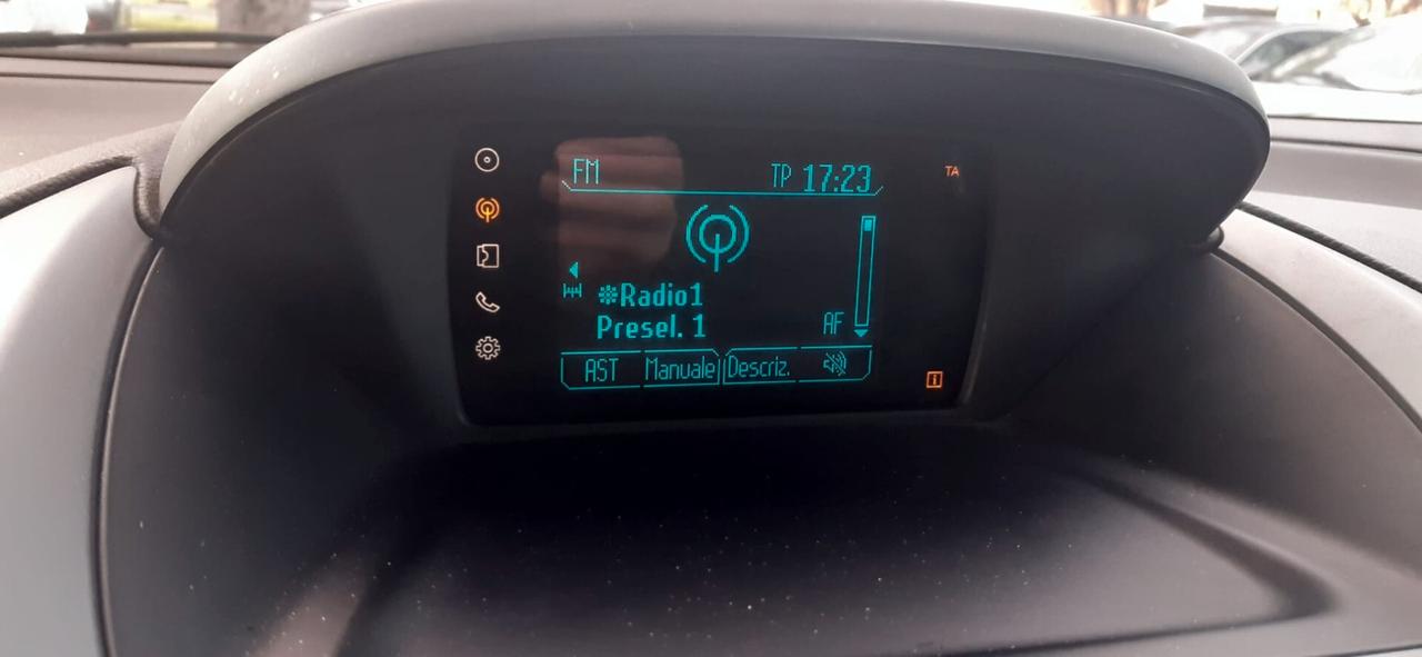 Ford B-Max 2015 - 1.5 TDCi Lb automobili