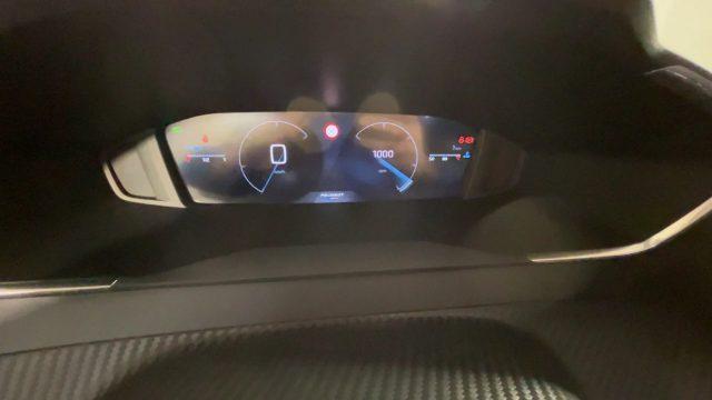 PEUGEOT 2008 PureTech 100 S&S Allure