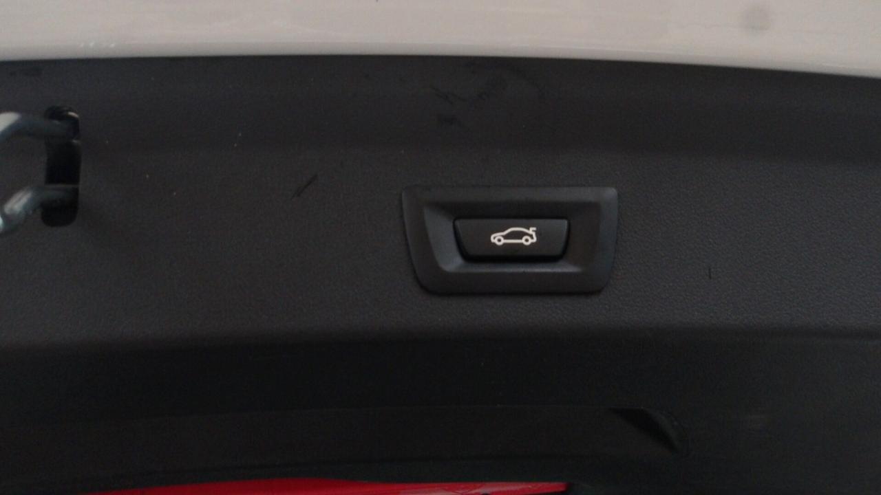 BMW 116D 1.5 MSPORT-AUTO-RETROC-PREZZO PROMO!